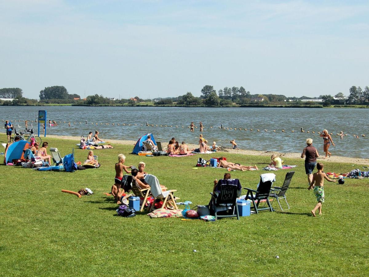 Cosy Holiday Home In Noordwijkerhout Near Lake エクステリア 写真