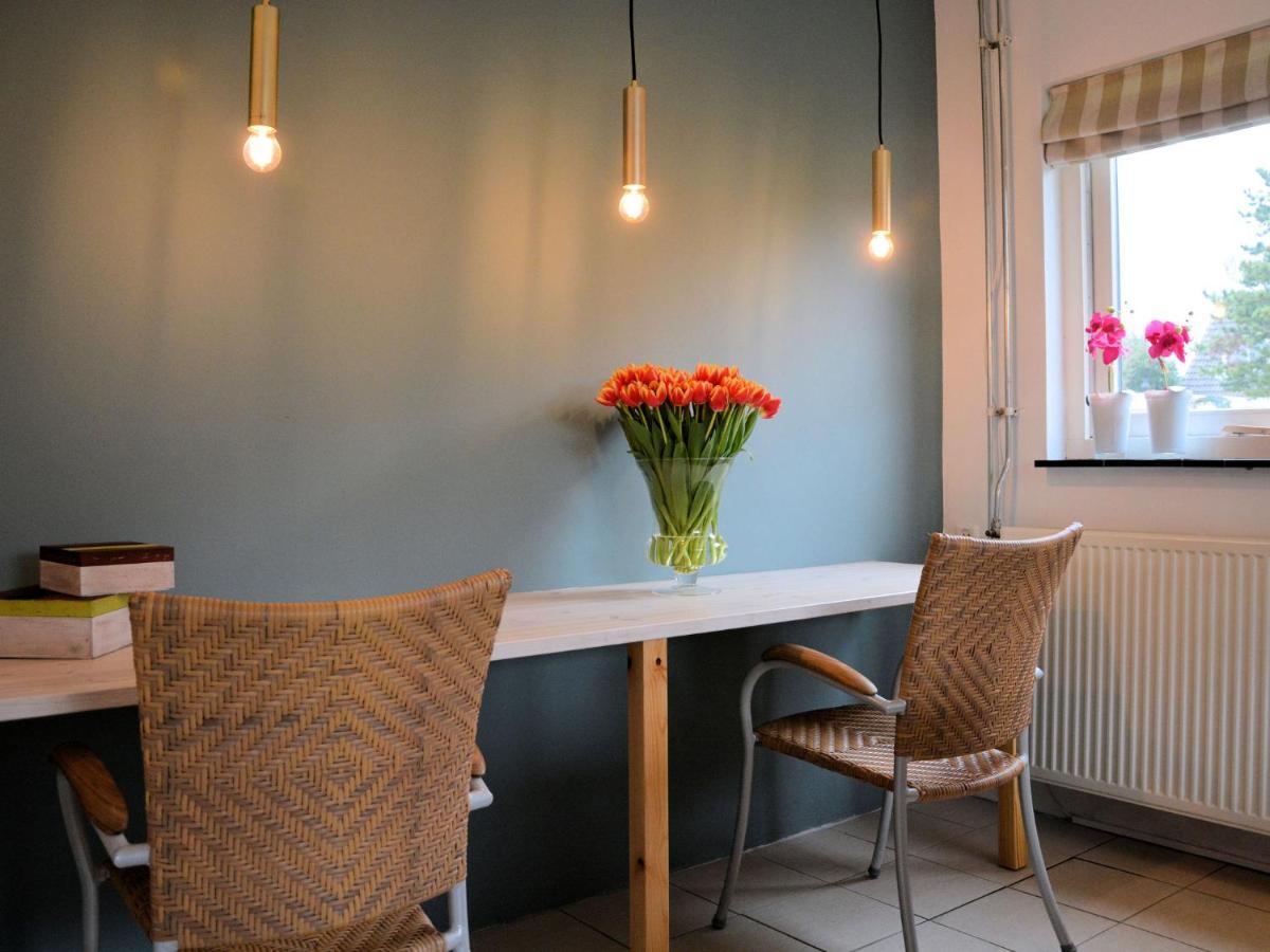 Cosy Holiday Home In Noordwijkerhout Near Lake エクステリア 写真